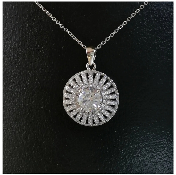 Sunburst pendant necklace 1.5ct central cz in Sterling Silver - Picture 2 of 7